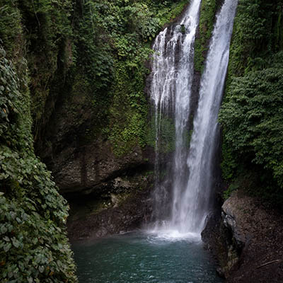 Waterfall in Lovina, Bali, Indonesia 24.07.2019 // Moritz Kirschner (moritzkirschner.com)